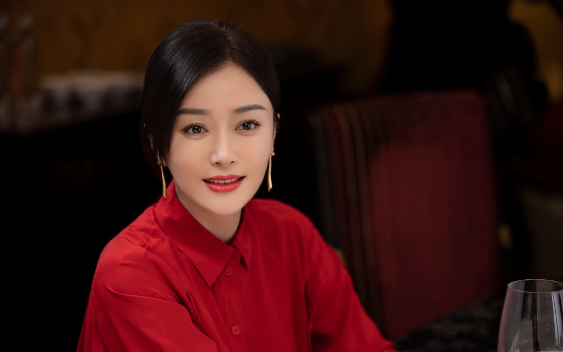 康纳·麦克戴维荣膺季后赛MVP，麦克·康纳利