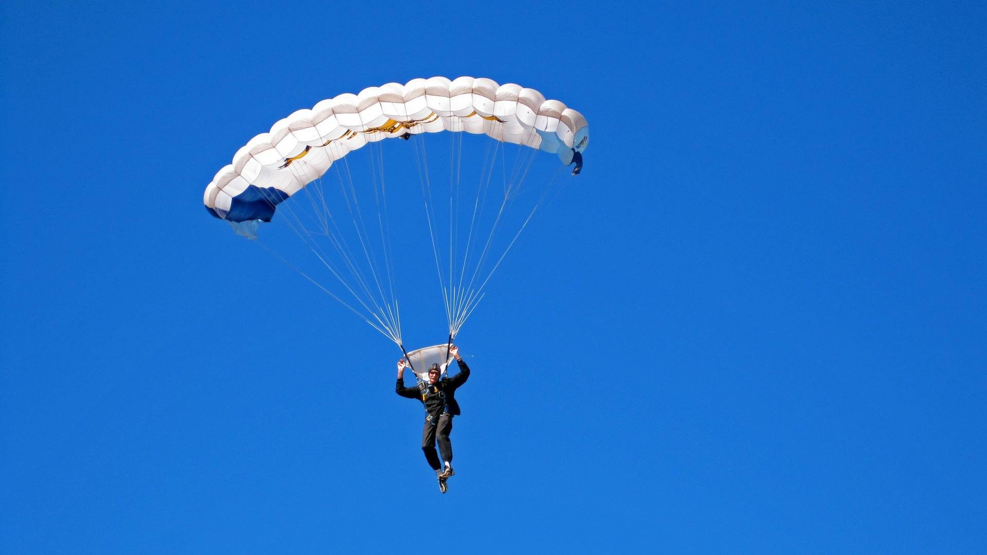 NBA球员专项体能训练技术创新应用，nba球员怎么练体能