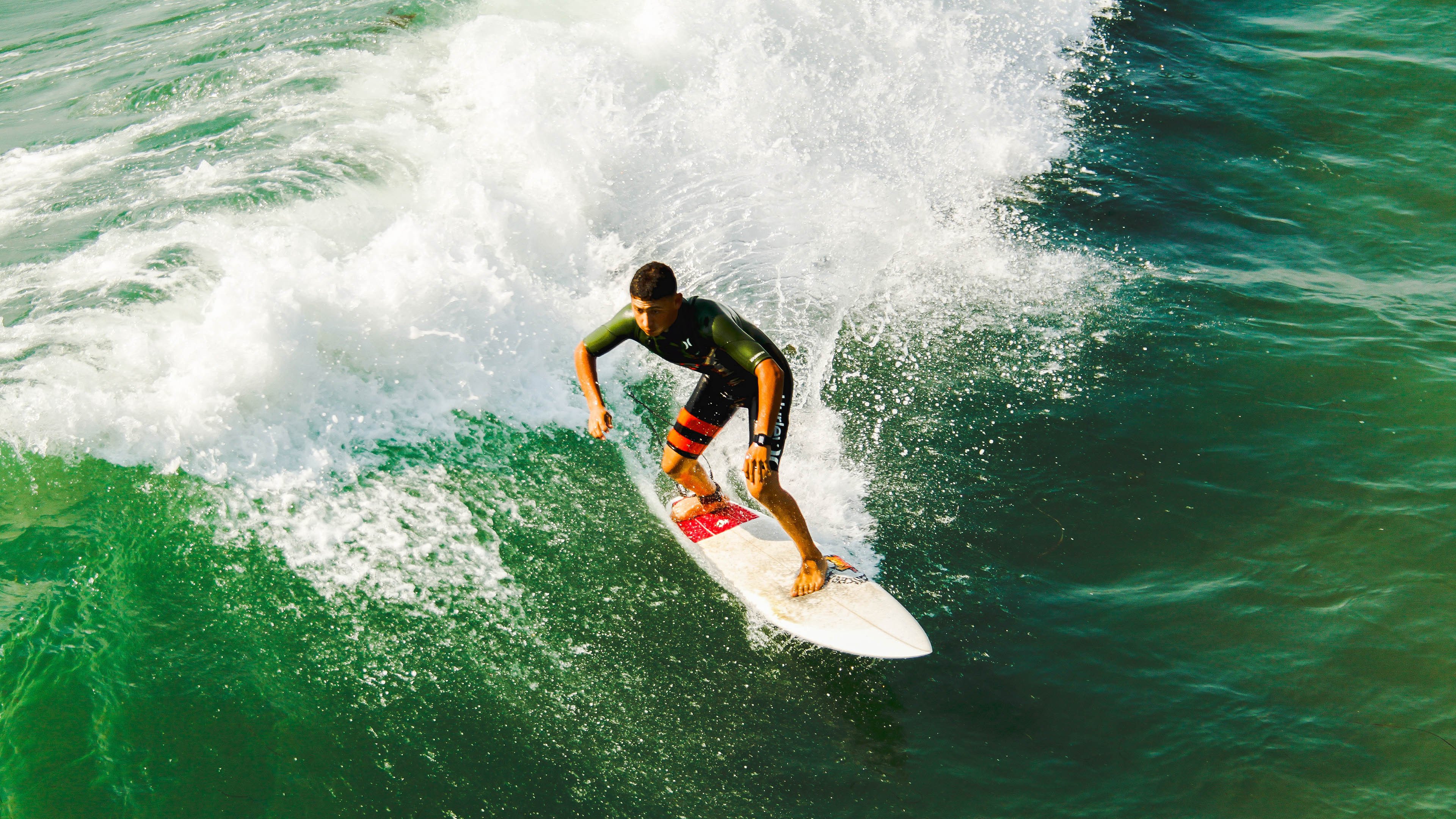 阿德里尔森从里昂租借至安德莱赫特,继续欧洲征程,阿尔·安德森